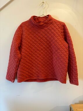 Orvis Quilted Pullover Sweatshirt in Rust